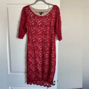 Lace 3/4 sleeve dress